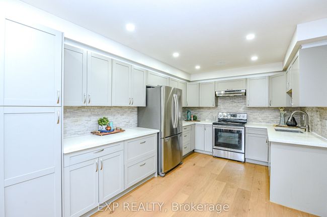 117 Harold St, House attached with 5 bedrooms, 3 bathrooms and 1 parking in Brampton ON | Image 16