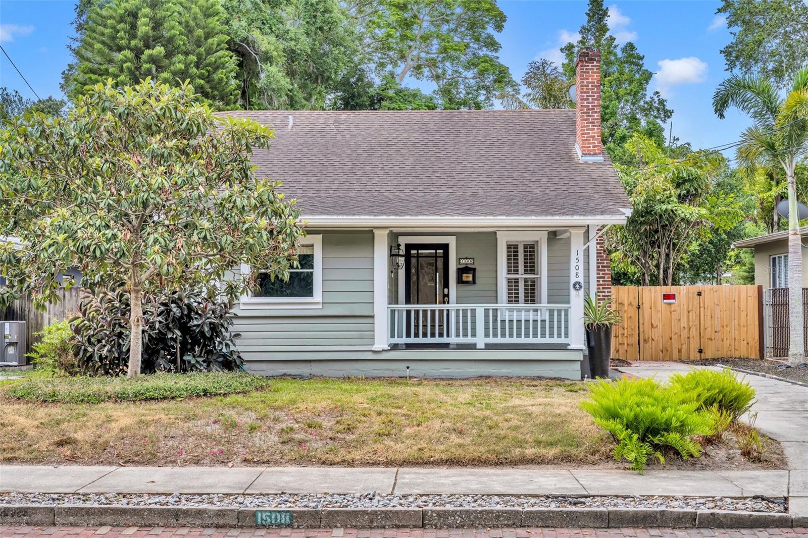 Pinecrest Pl, Orlando, FL 32803