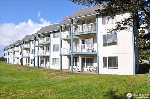 106-210 26th St Nw, Long Beach, WA, 98631-5221 | Card Image