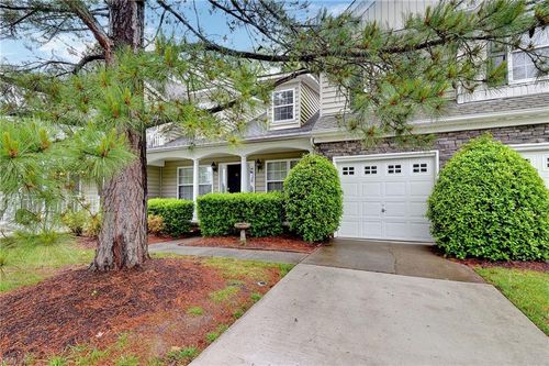 52 Claiborne Dr, Williamsburg, VA, 23185-7004 | Card Image