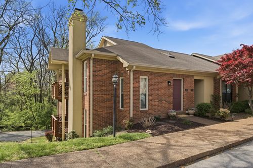 201 Riverstone Ct, Nashville, TN, 37214-2536 | Card Image