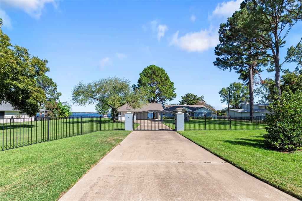 Matador Ranch Rd, Trinidad, TX 75163