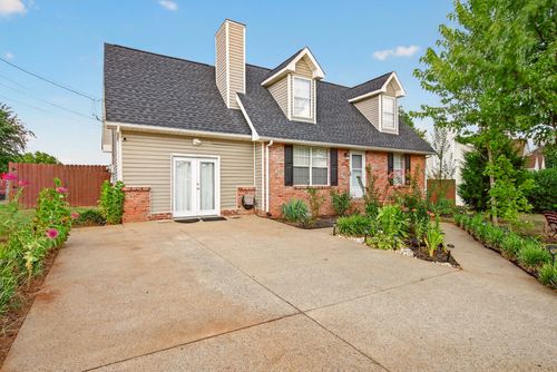 1217 Marla Dr, Clarksville, TN, 37042-7223 | Card Image