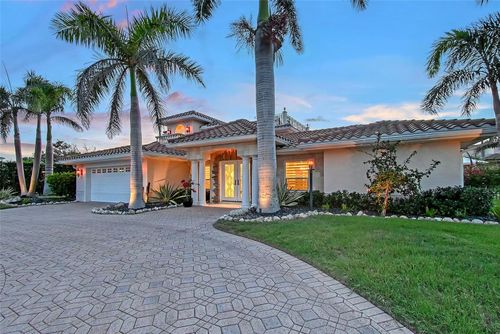 571 Birdie Ln, LONGBOAT KEY, FL, 34228-3508 | Card Image