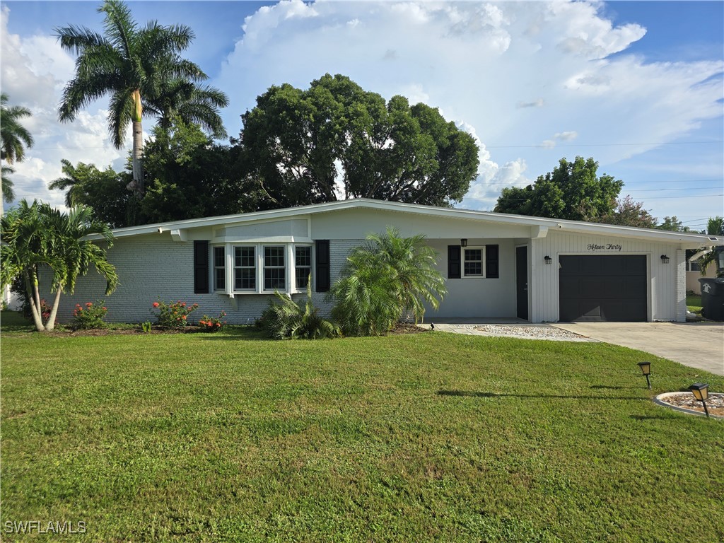 Grace Ave, Fort Myers, FL 33901