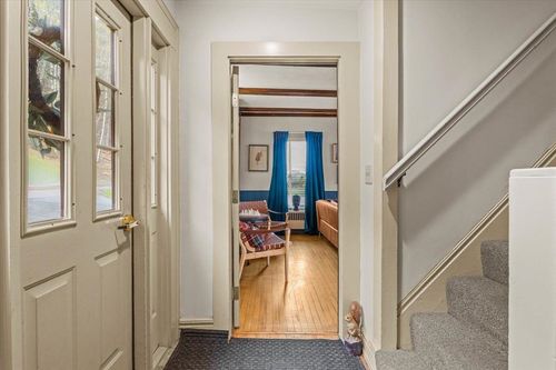 717 Maple St, Stowe, VT, 05672-4250 | Card Image