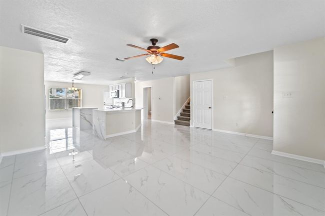 1022 Vera Cruz Dr, House other with 6 bedrooms, 4 bathrooms and 2 parking in Rosenberg TX | Image 4