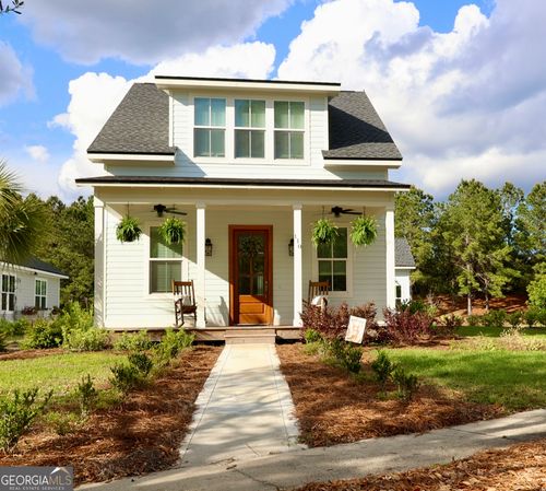 110 Hamlet Cir, Saint Mary's, GA, 31558-2517 | Card Image
