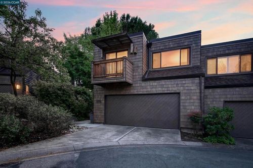 1975 Fair Ridge Ct, Walnut Creek, CA, 94597-2928 | Card Image