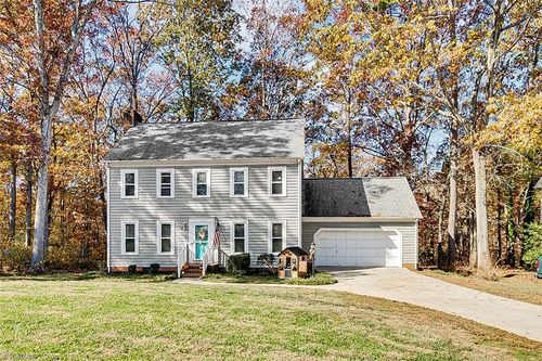 947 Rockcliff Ter, Asheboro, NC, 27205-1533 | Card Image