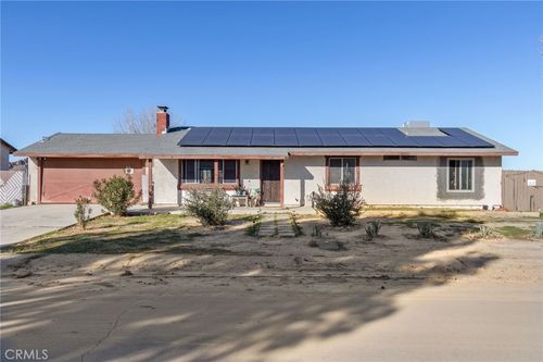 15177 Greenrock Avenue, Lancaster, CA, 93535 | Card Image