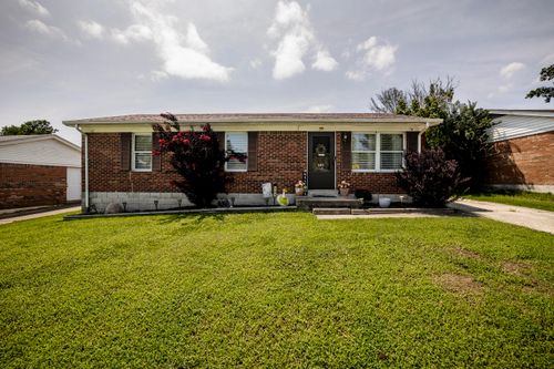 507 Foxwood Dr, Nicholasville, KY, 40356-1631 | Card Image