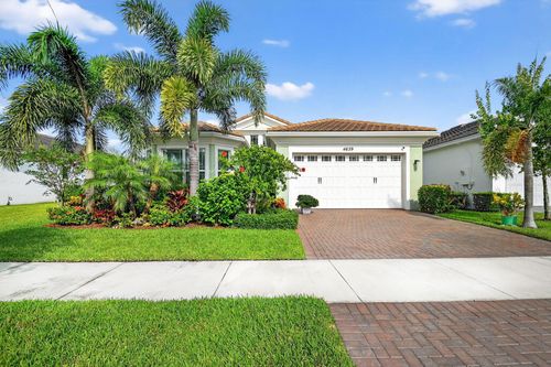 4639 Pumello Dr, Loxahatchee, FL, 33470-7045 | Card Image