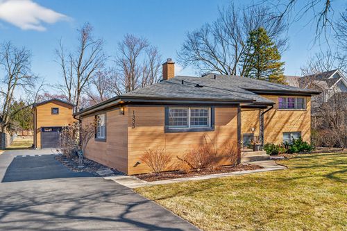 1335 Wilmot Rd, Deerfield, IL, 60015-2069 | Card Image