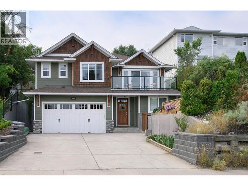 743 Lombard St, Kamloops, BC, V2C1B6 | Card Image