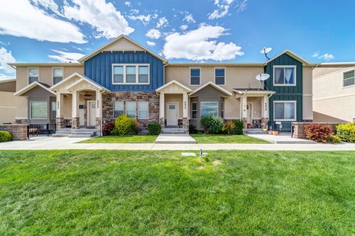 8052 Rock Creek Cove Ln, Eagle Mountain, UT, 84005-5532 | Card Image