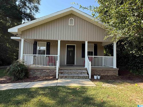 530 Walnut St, Centreville, AL, 35042-2311 | Card Image