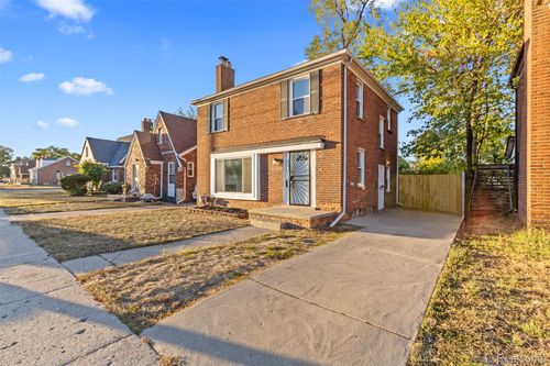 8620 W 7 Mile Rd, Detroit, MI, 48221-2042 | Card Image