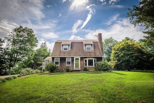 421 County Rd, West Wareham, MA, 02576-1503 | Card Image