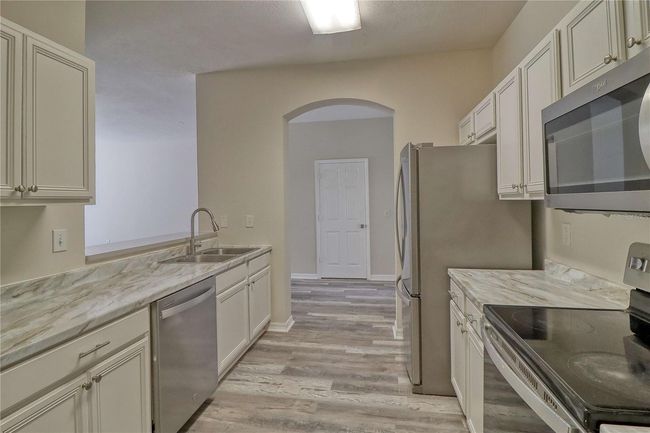 8509 Broken Willow Ct, Townhouse with 3 bedrooms, 3 bathrooms and null parking in TAMPA FL | Image 16