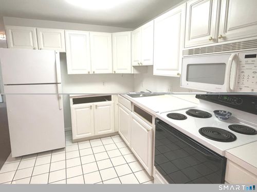 3-103-75 Washington Ave, Hamden, CT, 06518-3200 | Card Image