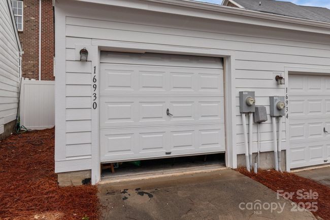 16930 Summers Walk Blvd, Townhouse with 2 bedrooms, 3 bathrooms and null parking in Davidson NC | Image 27
