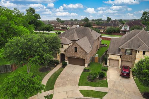 5003 Lockridge Sky Ln, Sugar Land, TX, 77479-6805 | Card Image