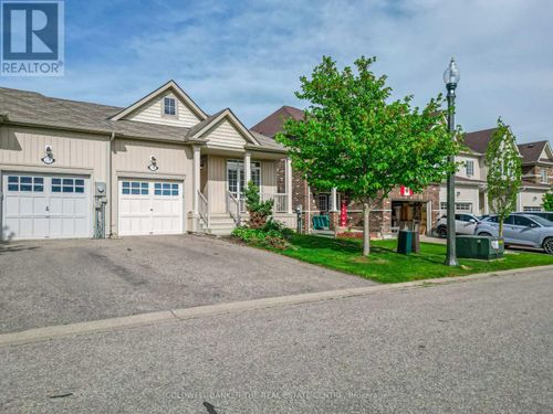 216 Palmer Lane, Woodstock, ON, N4T0G5 | Card Image