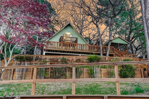 430 Dogwood Ln W, Crockett, TX, 75835-6557 | Card Image