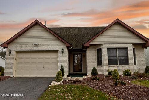 48 Coventry Ter, Marlboro, NJ, 07746-1742 | Card Image