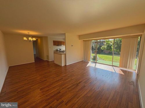 t2-3706 N Rosser St, ALEXANDRIA, VA, 22311-3751 | Card Image
