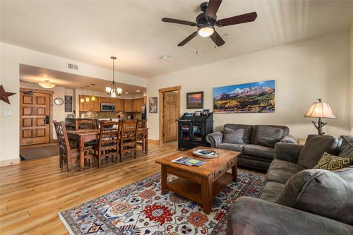 4208-1875 Medicine Springs Dr, Steamboat Springs, CO, 80487-2151 | Card Image