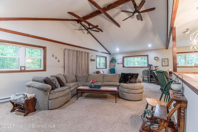 Family Room | Image 15