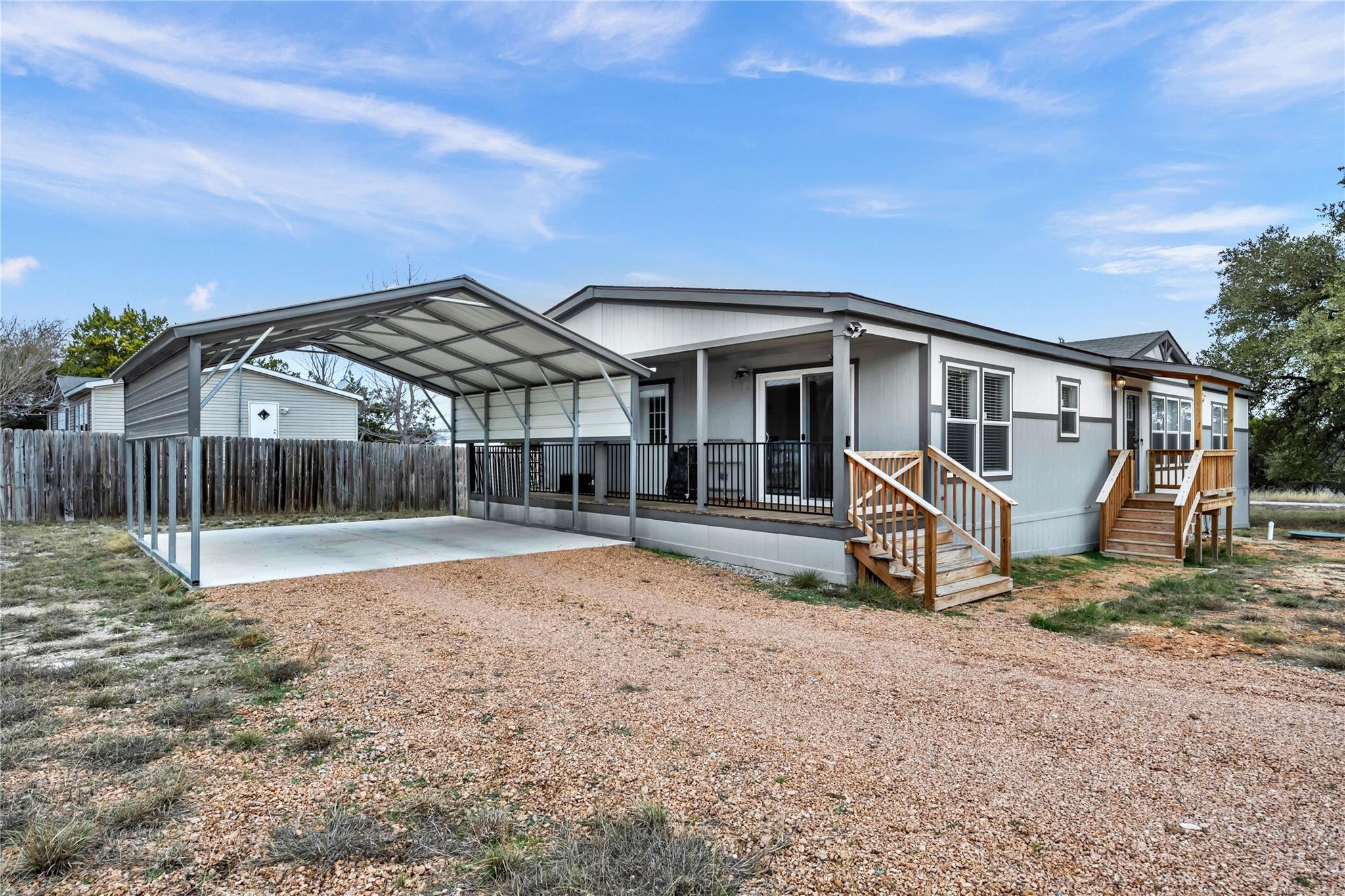 Residential in Horseshoe Bay 2