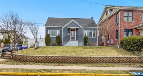 121 Prospect St, Lodi, NJ, 07644-2938 | Card Image