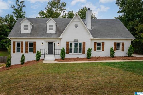 115 Heather Ridge Dr, Pelham, AL, 35124-1974 | Card Image