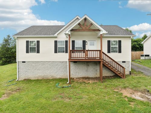 125 Vivian Ln, Carthage, TN, 37030-1111 | Card Image