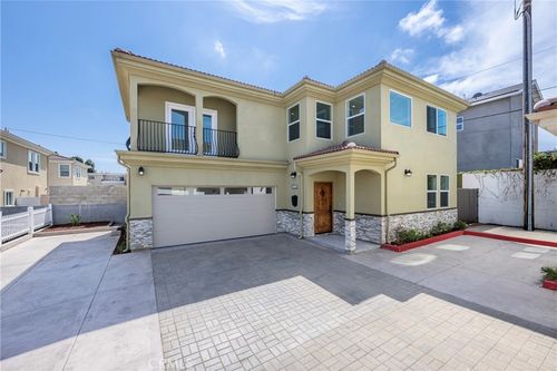 7776 Liberty Dr, Huntington Beach, CA, 92647-6711 | Card Image