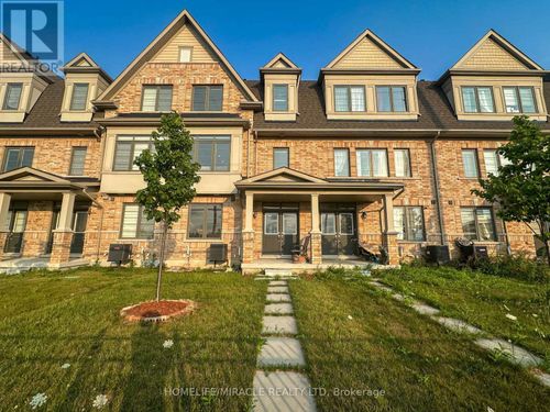 58 Fruitvale Cir, Brampton, ON, L7A5B8 | Card Image