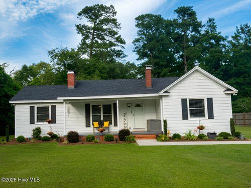 116 Forest Dr, Riegelwood, NC, 28456-7955 | Card Image