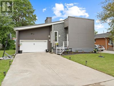 2576 Rossini Blvd, House other with 3 bedrooms, 2 bathrooms and null parking in Windsor ON | Image 1