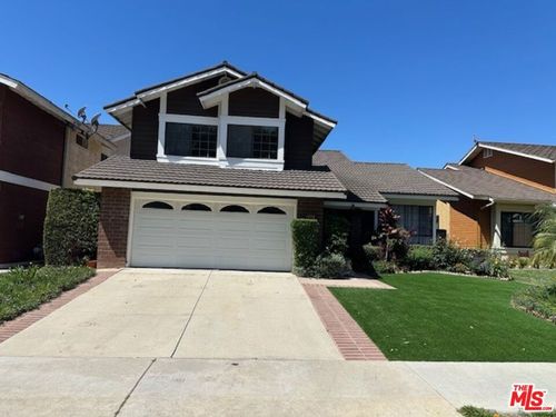 6501 Bradley Pl, Los Angeles, CA, 90056-1538 | Card Image