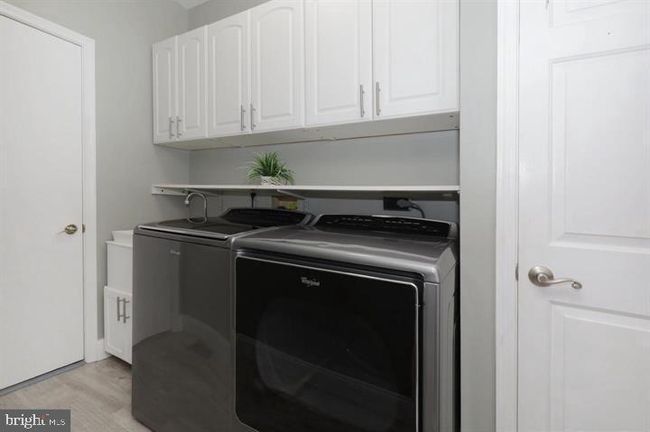 9406 Meadow Crossing Way, House other with 6 bedrooms, 4 bathrooms and null parking in FAIRFAX STATION VA | Image 14