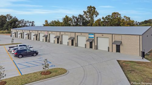 9275 Youree Dr, Shreveport, LA, 71115-3650 | Card Image