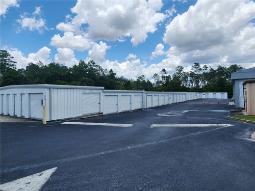 8415 Cortez Blvd, WEEKI WACHEE, FL, 34607-1926 | Card Image