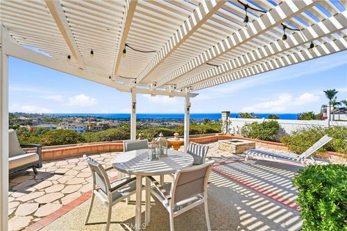 18 Byron Close, Laguna Niguel, CA, 92677-4756 | Card Image