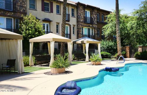 2440 E Montecito Ave, Phoenix, AZ, 85016-5669 | Card Image