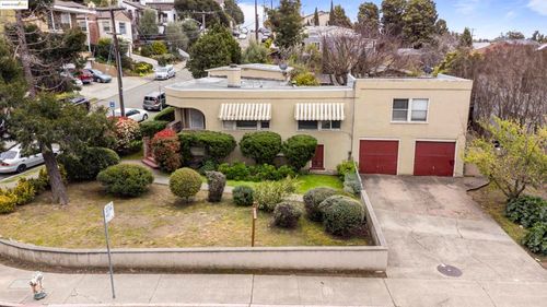 3440 Seminary Ave, Oakland, CA, 94605-1722 | Card Image