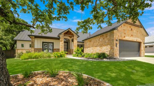 108 Chama Dr, Boerne, TX, 78006-6045 | Card Image
