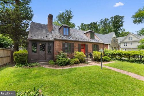 8904 Grant St, BETHESDA, MD, 20817-3514 | Card Image